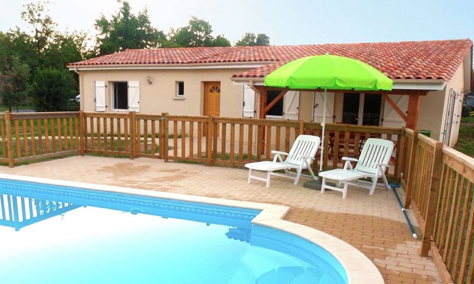 Brossac House | Villa Tina with private pool
