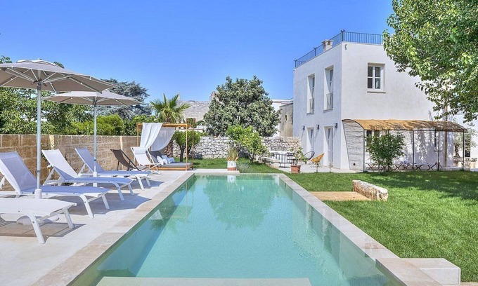 Surano Villa | Villa Tindaro: Modern Two-Story Villa with Pool & Hot Tub