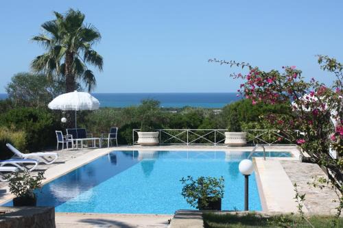 Fontanelle Villa | Elegant Villa Torre San Giovanni Ugento with Ocean View