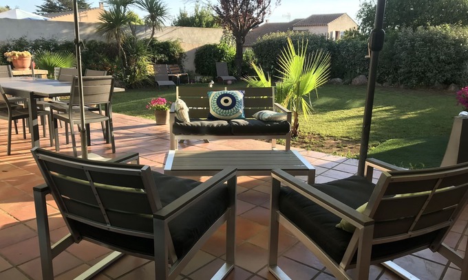 Sete Villa | Premier Villa Tout Confort with Ocean and Lake Views