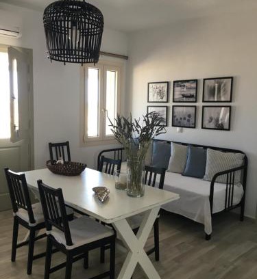 Kastraki Apartment | Oceanfront Villa Tranquilita: Guest Rated 9.6/10
