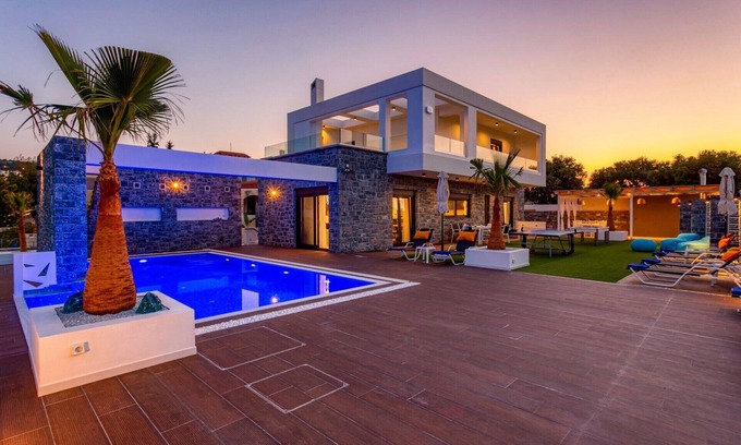 Hersonissos Centre Villa | Relax at Villa Tropicana with Private Pool & Family Amenities