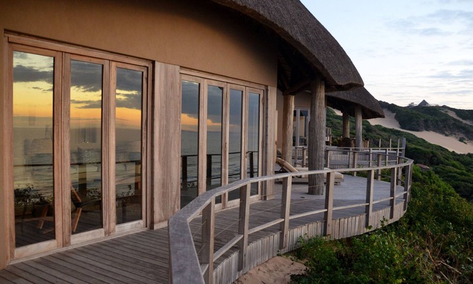 Machangulo Villa | Villa Ukuthula: Experience the Bush and Ocean Retreat