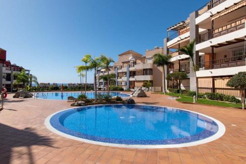 Los Cristianos Villa | Welcoming Villa Ulani: Family-Friendly Comfort Awaits