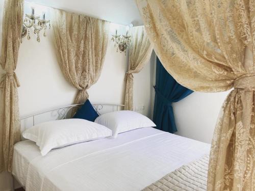 Sarti Apartment | Experience Villa Ulyana Sarti: Ancient Greece Awaits