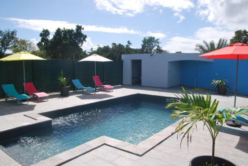 Saint-Francois Villa | Experience Villa Un Jour, Un Rêve: Oceanfront Bliss