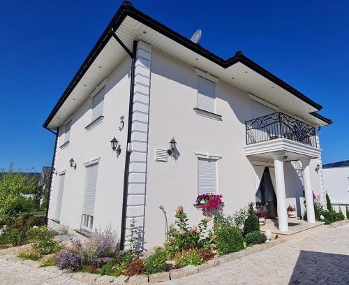 Cleebronn Apartment | Family-Friendly Villa unter dem Schloss with Top Ratings