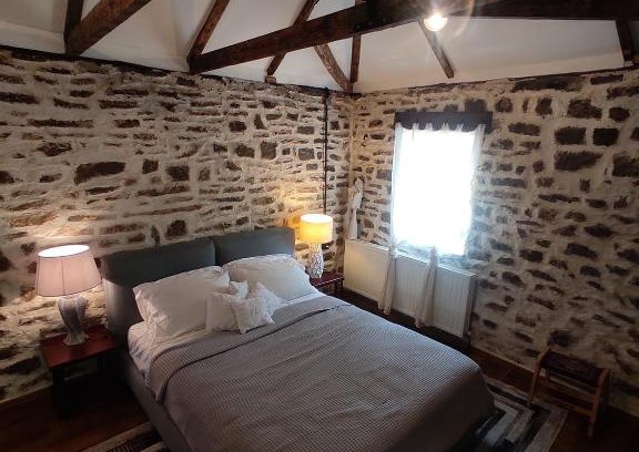 Dodoni House | Family-Friendly Villa Vakalis - Guest Rated 9.8/10