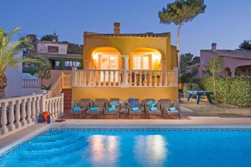 El Tosalet Villa | Exceptional Villa Verde by Villa Plus with Pool Access