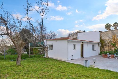 Cordoba House | Villa Verde: Pet-Friendly Paradise with Outstanding Amenities