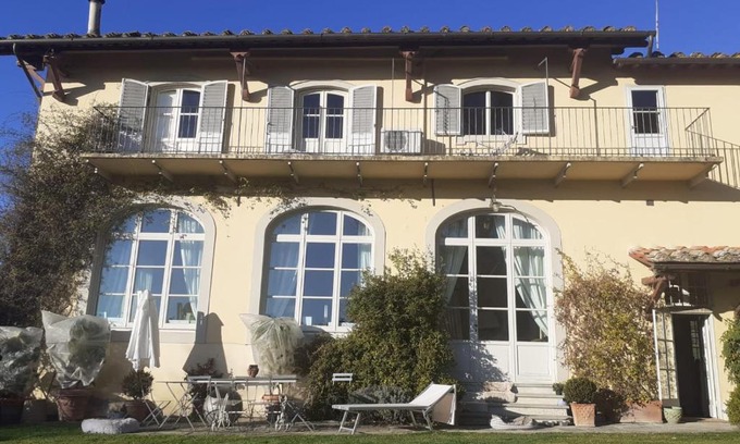Settignano Villa | Experience Villa Versè in Settignano - 10/10 Guest Rated