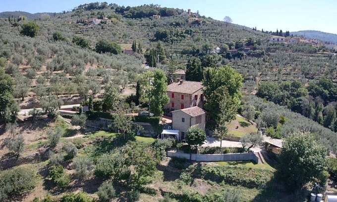 Vinci Cottage | Top-Rated Villa Vestra in Vinci with Ocean View & Spa