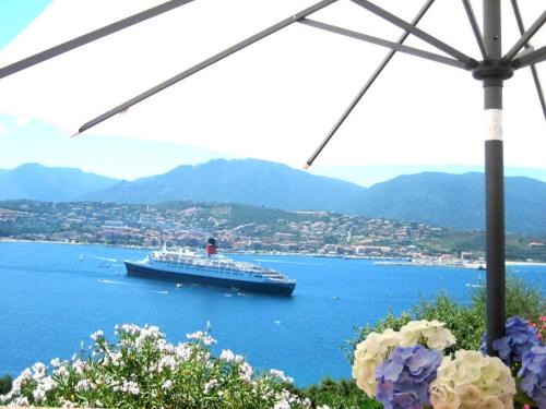 Vetricella Bed & Breakfast | Beautiful Villa Vetricella Corse Sud with Ocean View & Pool
