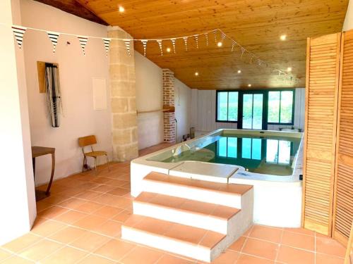 Sauternes Villa | Relaxing Villa Vignoble Sauternes with Spa & Hot Tub