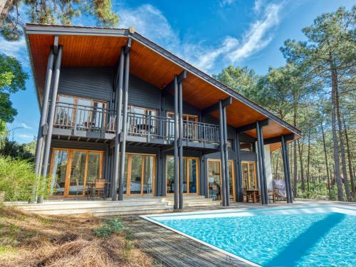 Lacanau-Ocean Villa | Discover Villa La Lisière des Pins - 4-Star Pet-Friendly Oasis