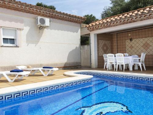 Miami Platja Villa | Villa Isabel: Family-Friendly Retreat with Pool & High Ratings