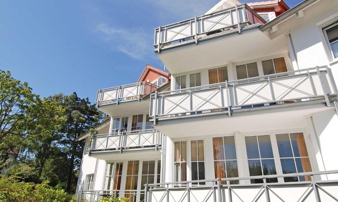 Lauterbach Villa | Cozy Villa Vilmblick: Family-Friendly with Terrace Views
