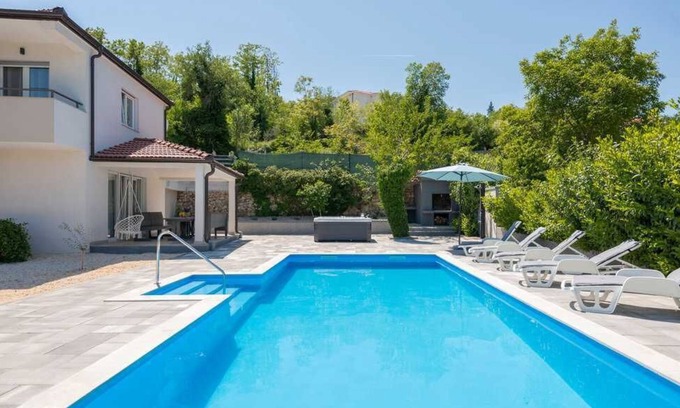 Podbablje Villa | Villa Vinis Terra Family-Friendly Escape with Pool
