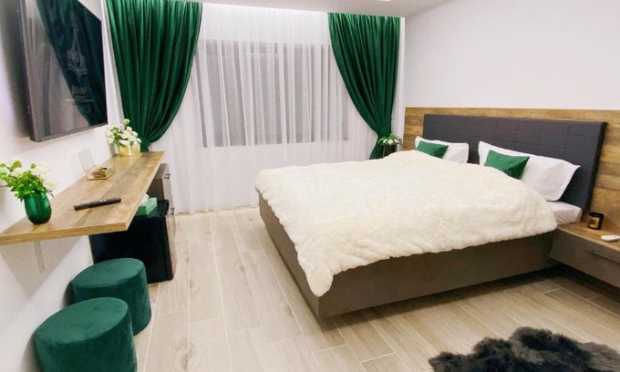 Brosteni Villa | Villa Virginia: Family-Friendly Getaway with Perfect Reviews