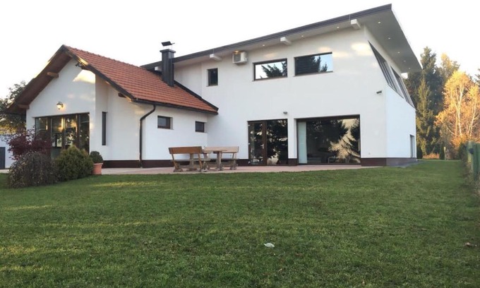 Binjezevo Villa | Villa Vision: Family-Friendly Retreat with Hot Tub Comfort