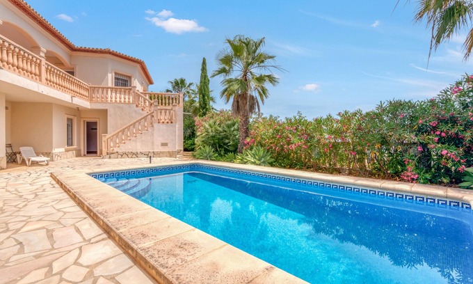 Denia Villa | Villa 'Vista 28' with Sea View, Wi-Fi and Air Conditioning