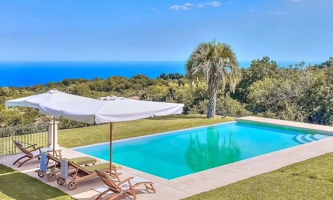 Piedimonte Etneo Villa | Villa Voltolino: Elegant Villa with Pool and Sea Views