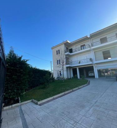 Kamez Apartment | Villa VSV: Family-Friendly Escape with Scenic Views