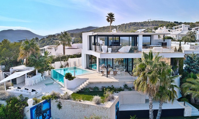 Ibiza Island Villa | Villa with Ocean View & Private Pool in Porroig