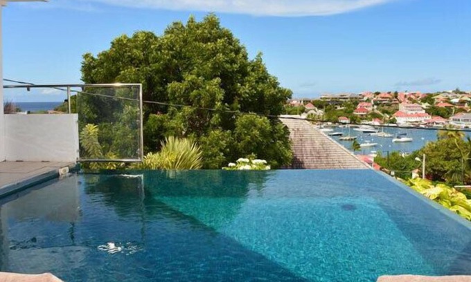 Lurin Villa | Villa Wastra | Oceanfront Retreat with Private Pool in Gustavia