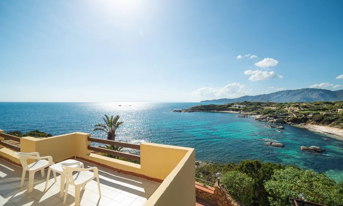 San Stefano Villa | Experience Villa Waterfront Cala Caterina with Beach Access