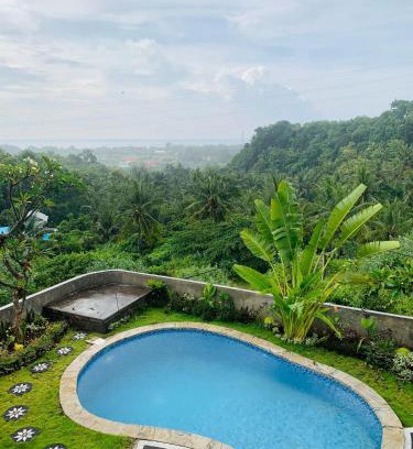 Kayu Putih House | Relax at Villa WenHomann 2: Pet-Friendly & Pool Access