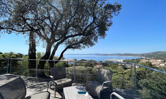 Les Issambres Villa | Villa with Breathtaking Sea View Near the Village