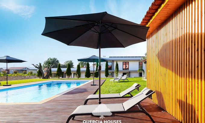 Cardielos House | Beachside Villa with Pool and Ocean Views, Ideal for Families