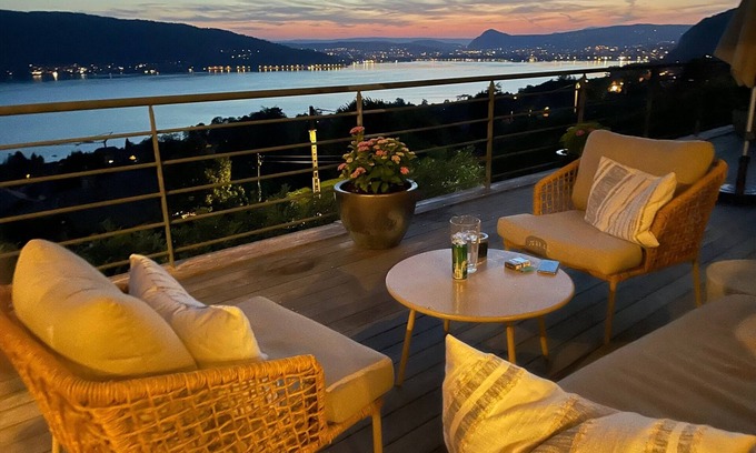 Veyrier-du-Lac Villa | Experience Lake View Bliss at Villa Annecy - Rated 10/10