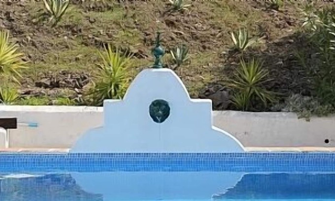 Canillas de Aceituno Villa | Villa With Private Pool & Astonishing Mountain Views, Just 20 Mins. From The Sea