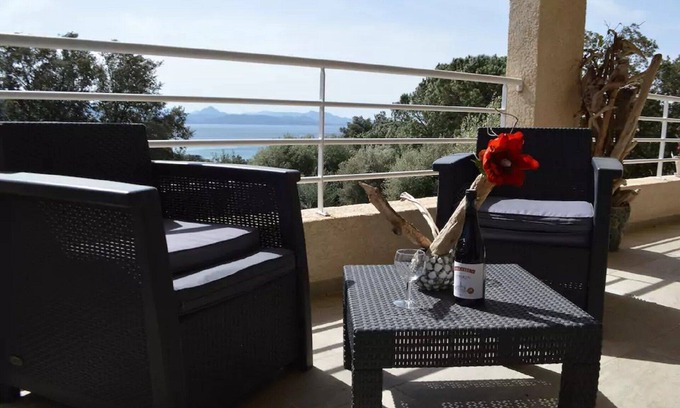 Farinole Villa | Picturesque Villa Steps from Farinole Beach with Ocean Views