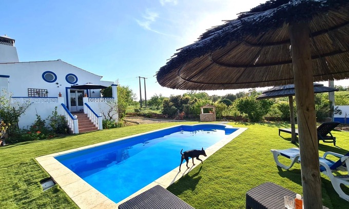 Algoz Villa | Elegant Villa with Private Pool and Spa Amenities