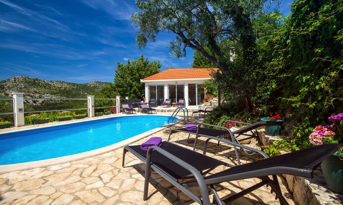 Gata Villa | Villa with Heated Pool and Oceanfront Views, Rated 10/10