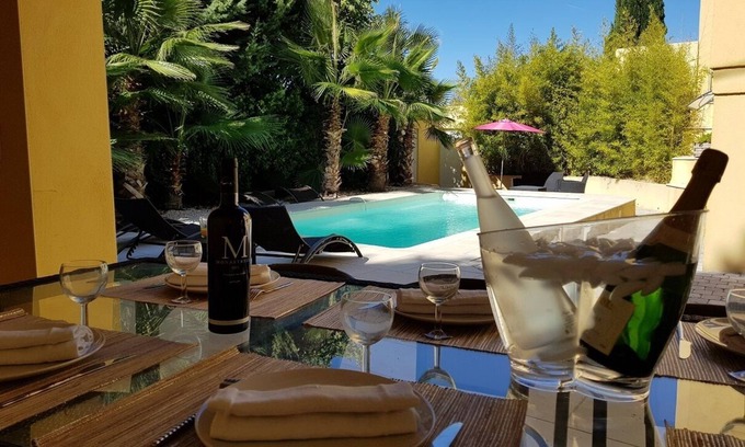 Langlade Villa | Relaxing Villa with Heated Pool Near Nîmes and Montpellier