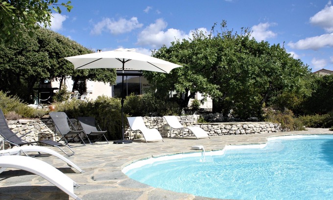 Mollans-sur-Ouveze Villa | Beautiful Villa with Pool and Mont Ventoux Views