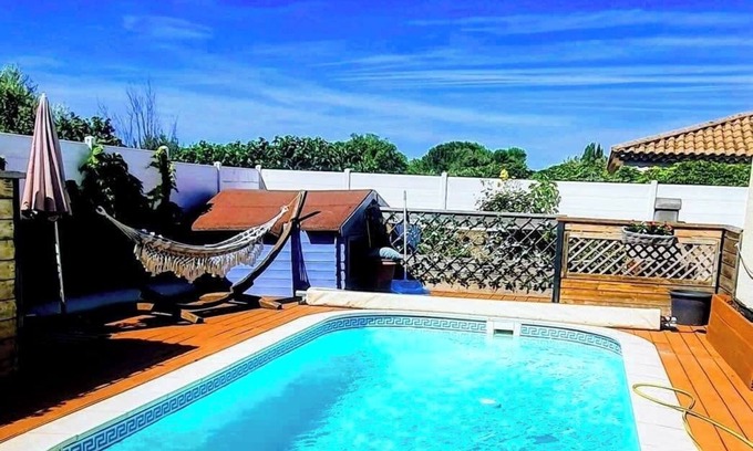 Thezan-les-Beziers Villa | Villa with private pool
