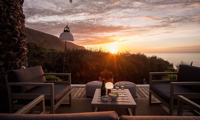 Los Realejos Villa | Inviting Villa with Pool and Breathtaking Ocean Views