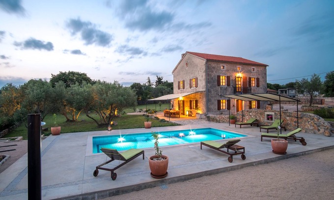 Skrbcici Villa | Serene Villa with Pool, Garden & Ocean View - 10/10 Rating