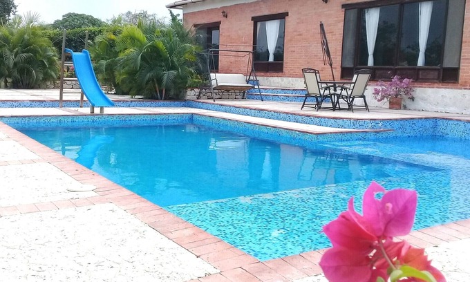 Turbaco Villa | Inviting Villa with Pool Near Cartagena, Colombia