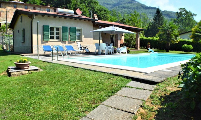 Camaiore Villa | Idyllic Villa with Pool and Ocean View in Camaiore