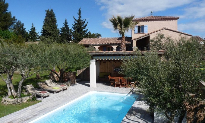Roquemaure Villa | Pet-Friendly Villa with Private Pool and Ocean Views