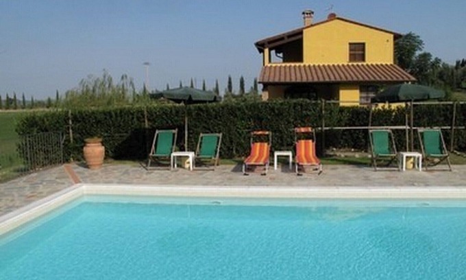 Volterra Apartment | Idyllic Villa with Pool in Tuscany Near San Gimignano