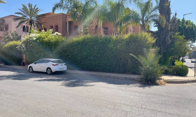 Gueliz Villa | Villa with pool in the heart of marrakech