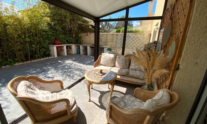Perols Villa | Idyllic Villa with Private Pool Near Montpellier & Sea