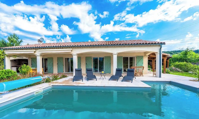 Les Salelles Villa | Villa with Private Pool and Terrace